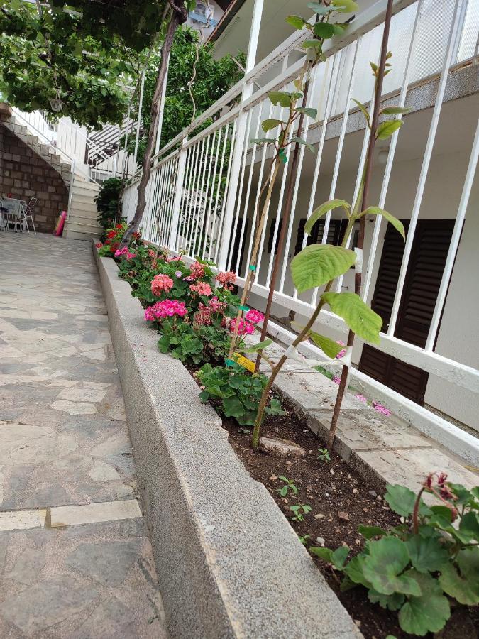 Apartments By The Sea Podaca, Makarska - 2576 Esterno foto